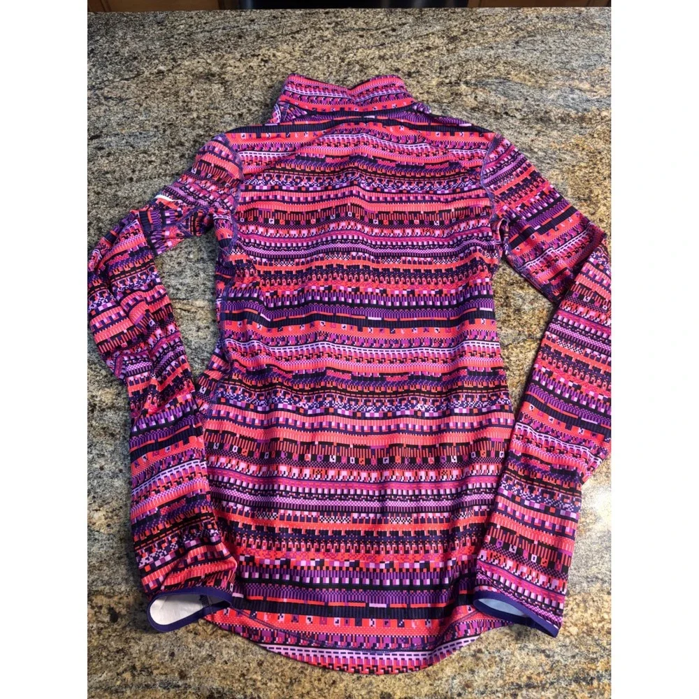 Nike Pro Dri-FIT Womens Quarter Zip Pullover Purple Pink Geometric Pattern M‎